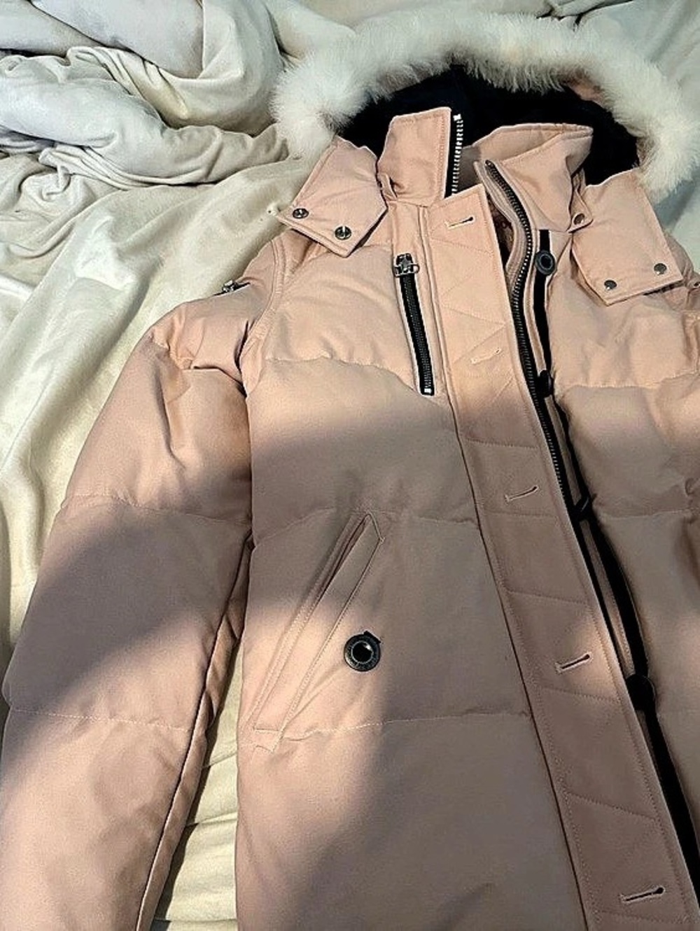 Women) Moose Knuckles 3Q Series Pink Slim Fit Stirling Parka Pink Fur-Trim Puffe